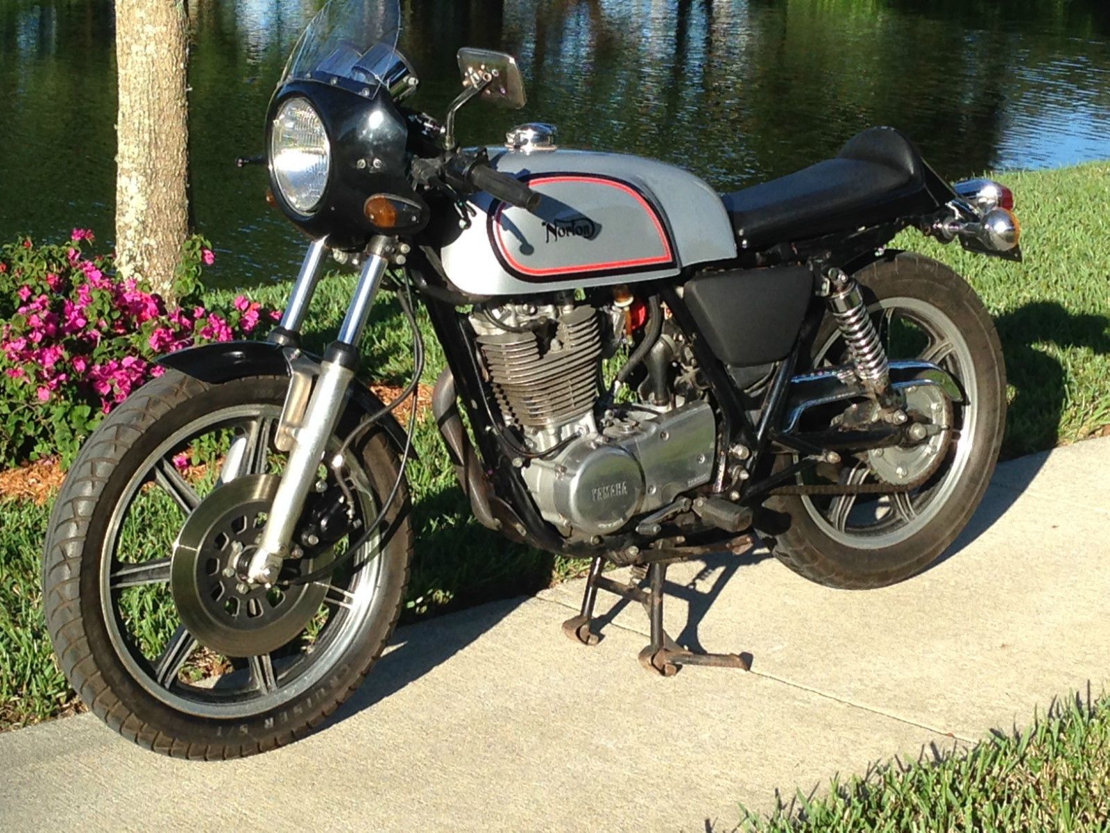 sr500 motorcycle