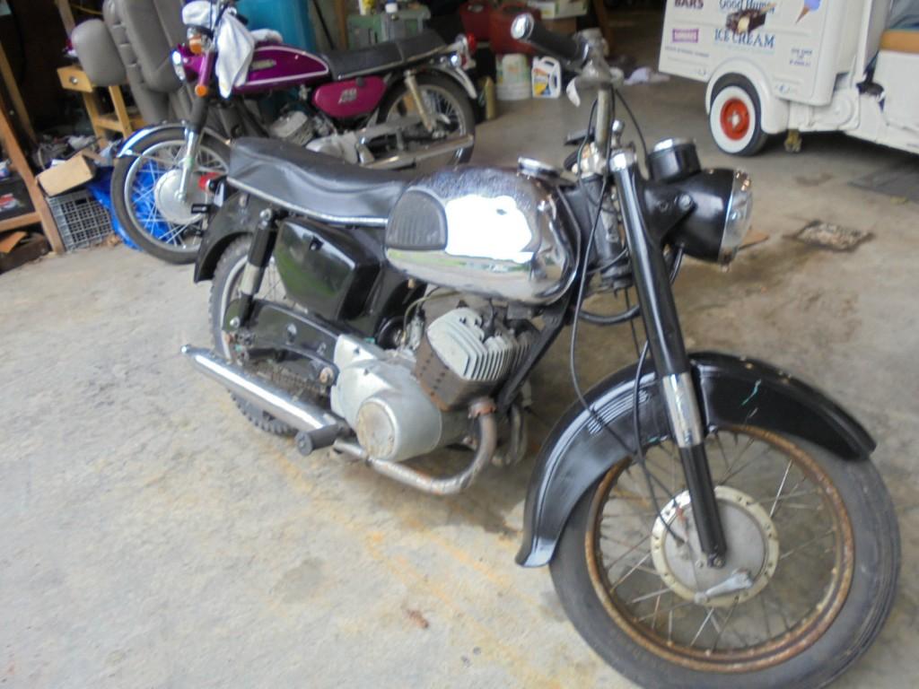 1960 Yamaha D2 twin