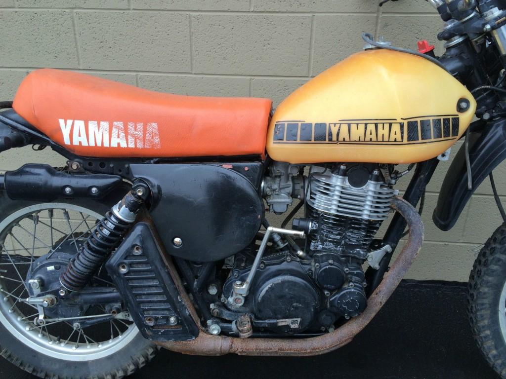 1976 Yamaha XT500 vintage thumper