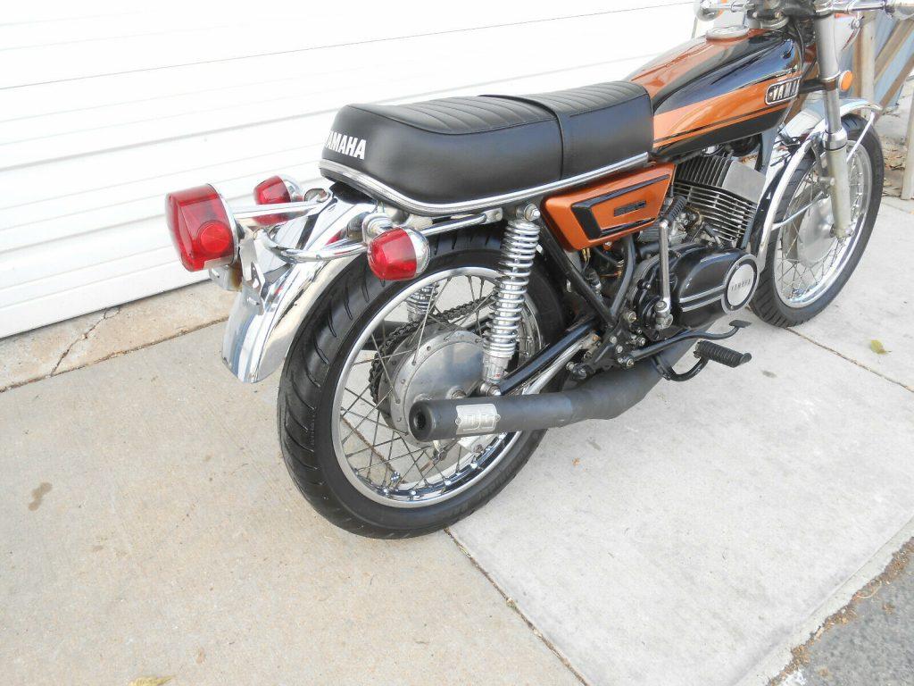 1971 Yamaha R5 350
